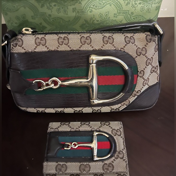 Gucci Hasler Monogram Bag and Wallet - Picture 1 of 7